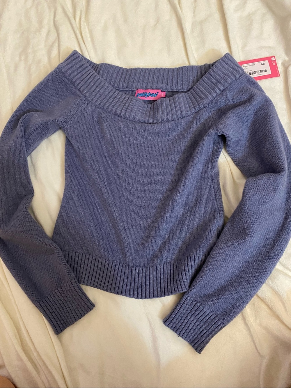 Edikted Off-the-Shoulder Lavender-Blue Knit Sweater